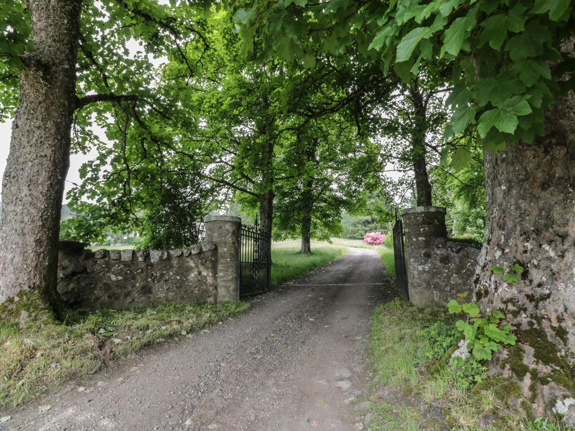 Fordie East Cottage Crieff Buitenkant foto